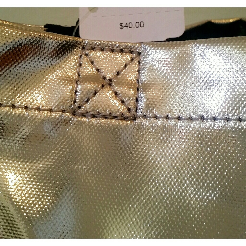 Pink  Victoria's Secret Tote. Silver NWT - Picture 5 of 5